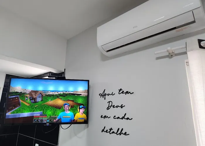Loft Na Av. Meia Praia, Itapema