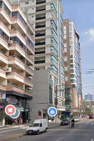 Loft Na Av. Meia Praia, * Itapema