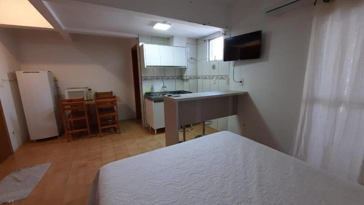 Loft Na Av. Meia Praia, *