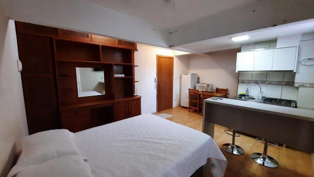 Loft Na Av. Meia Praia, * Itapema